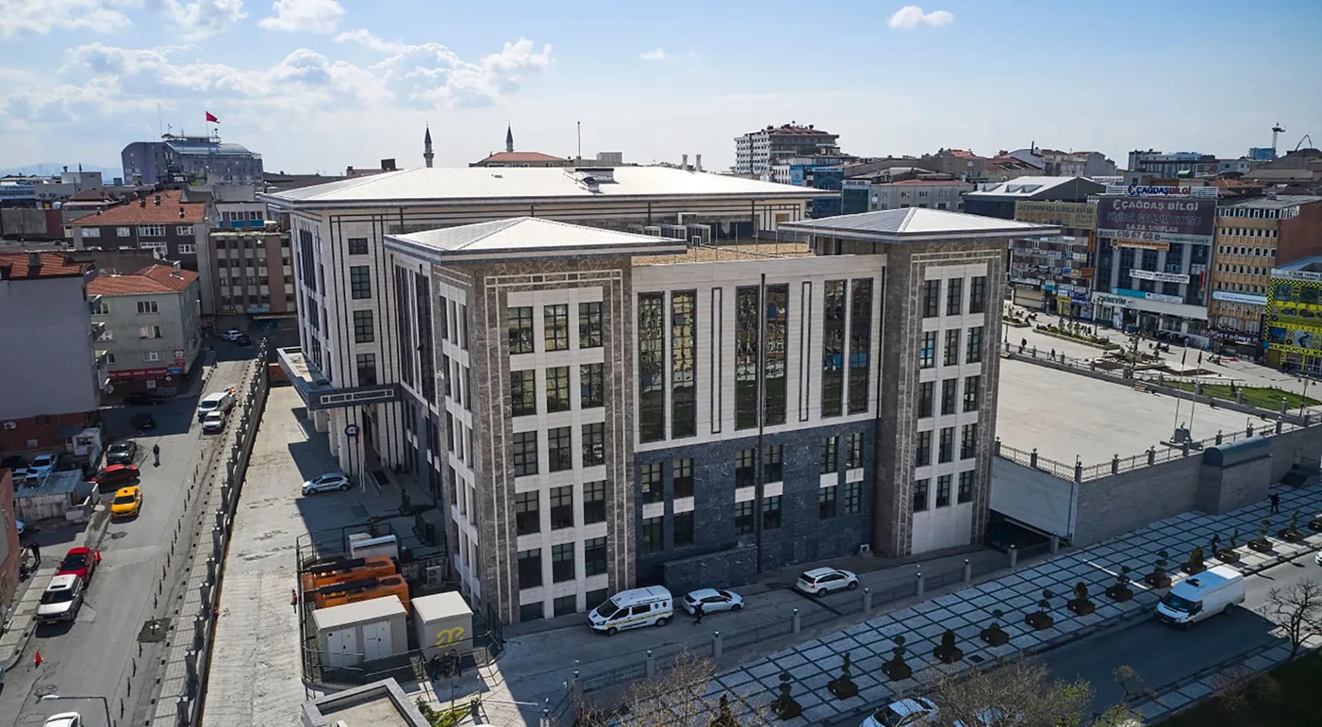 Hükümet Konağı — Boğaziçi Grup Sosyal Yapılar, İstanbul, TR